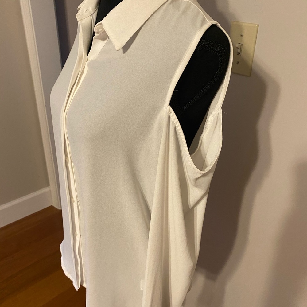 Lumiere cold shoulder blouse - Picture 2 of 11